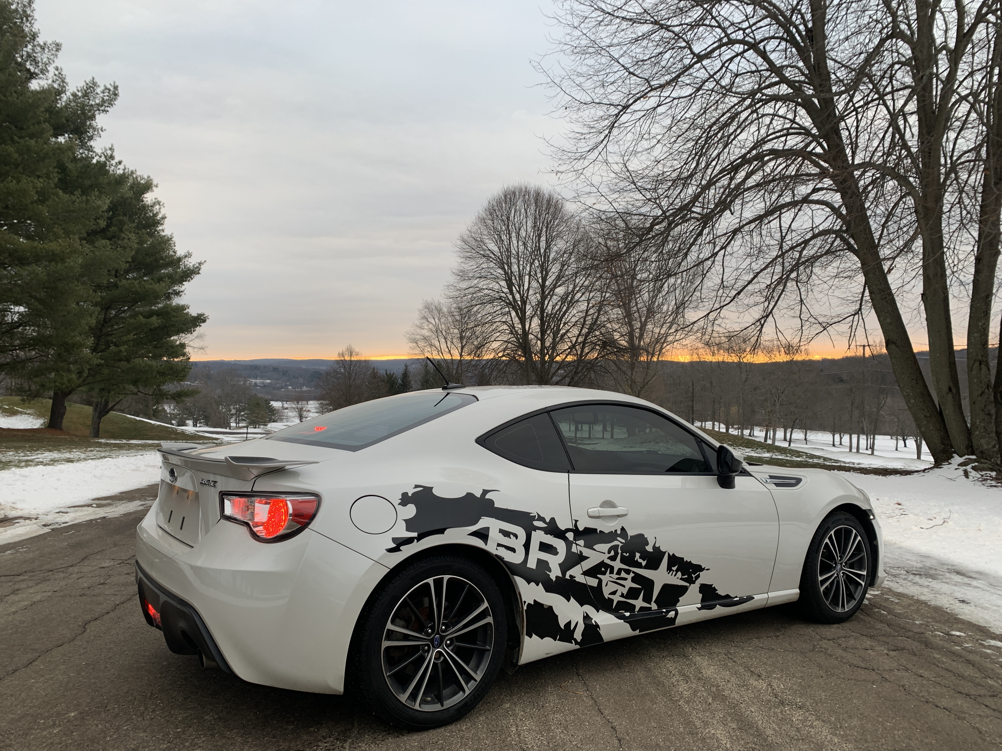 2013 Subaru BRZ Limited - 6 Speed FA20 Boxer with Toyota D-4S Dual Injection, TORSEN LSD, Japan-Built — photo 22